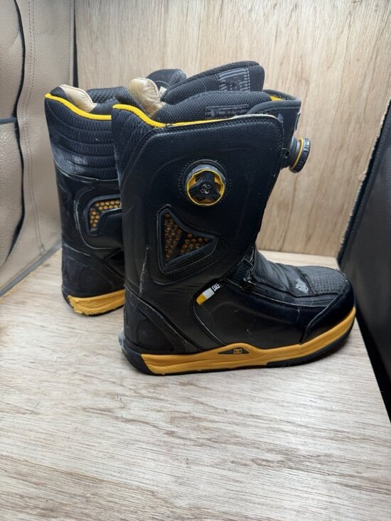 DC Travis Rice double Boa Snowboard Boots 2017 mens 9 black main image 2